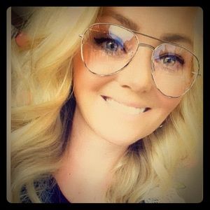 Meet your Posher, Jami